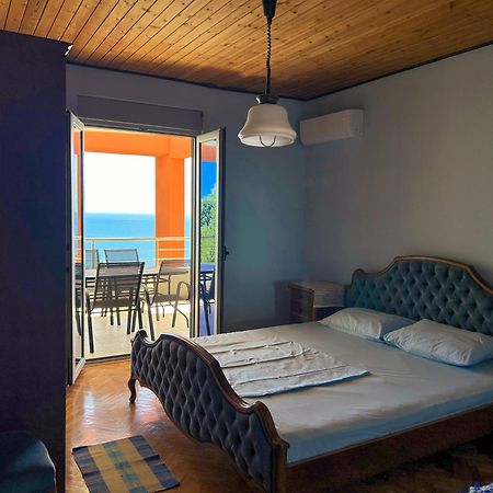 Apartments Olga Ulcinj Ngoại thất bức ảnh